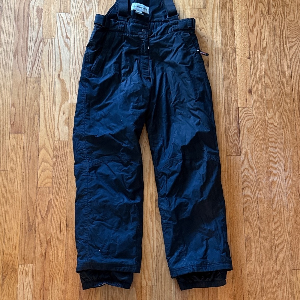 Obermeyer sz 10 Black ski bib Snow Pants great pre owned cond